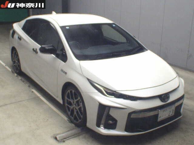 6168 TOYOTA PRIUS PHV ZVW52 2019 г. (JU Kanagawa)